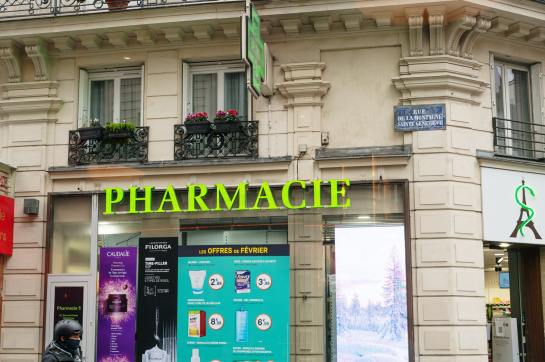 pharmacie-paris